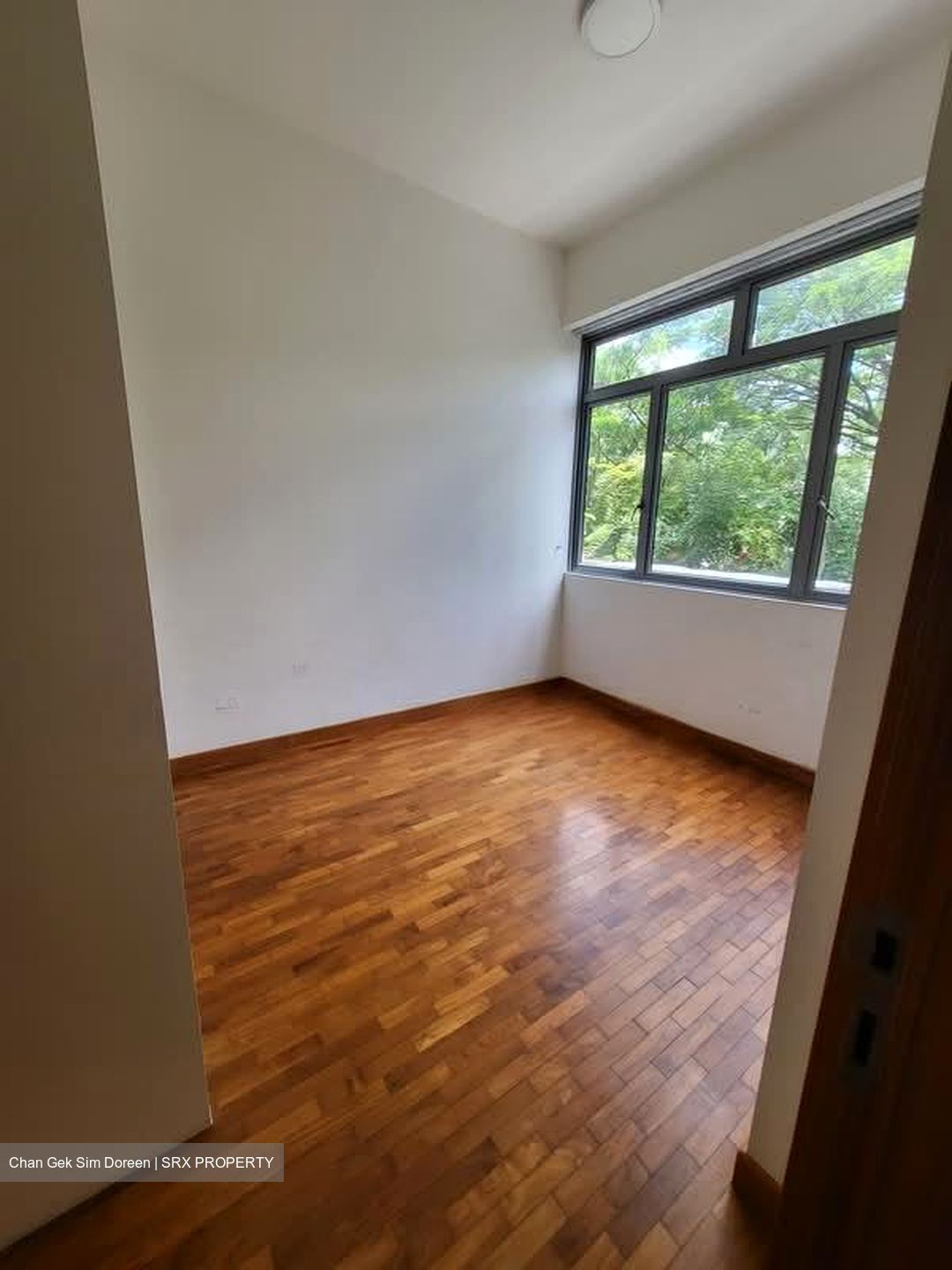 Woodhaven (D25), Condominium #557219801